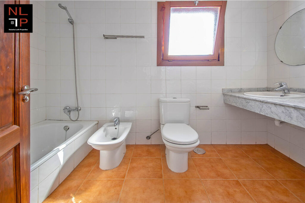 Duplex Playa Blanca Bathroom