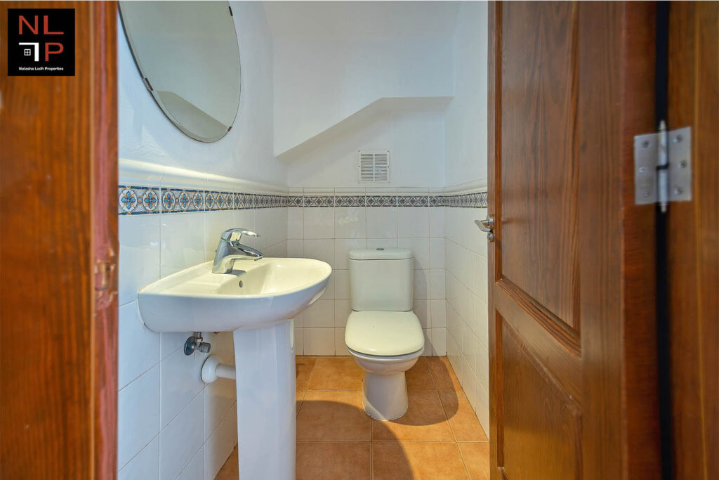 Duplex Playa Blanca Toilet